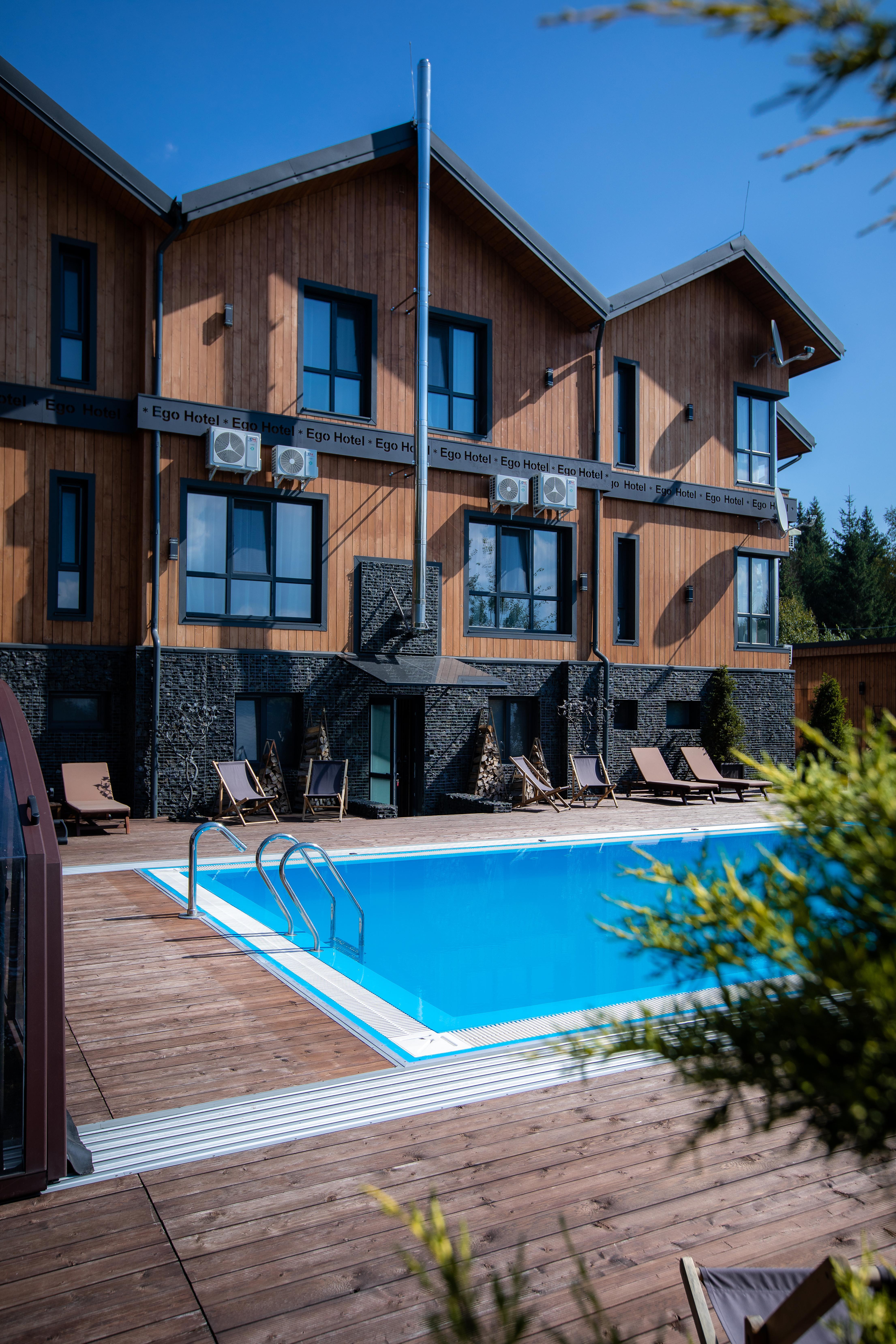 Ego Hotel Yablunytsya Exterior foto