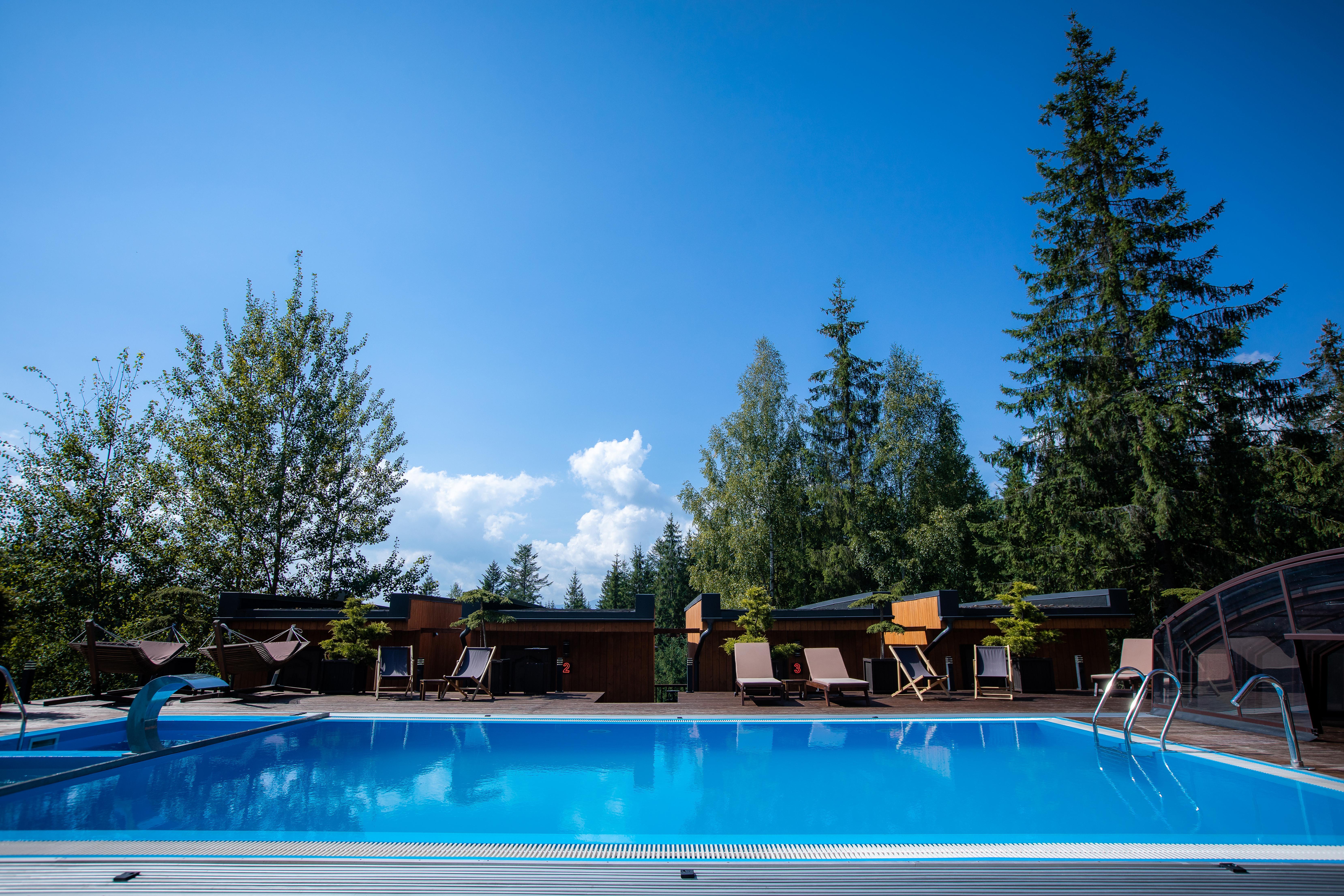 Ego Hotel Yablunytsya Exterior foto